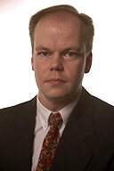 Olli-Pekka Heinonen, Ylen ohjelmajohtaja, aiemmin Kokoomuksen ministeri ja kansanedustaja. Kuva: eduskunta